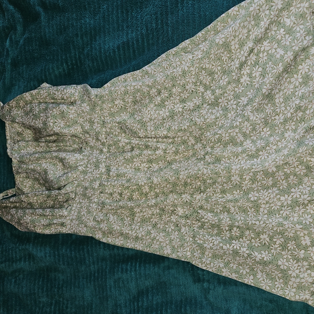 SHEIN Green Halter Maxi Sundress